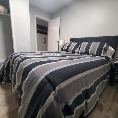 Modern Private 1Br Apt. W/Free Prkg + Fast Wi-Fi Sault Ste. Marie Kültér fotó